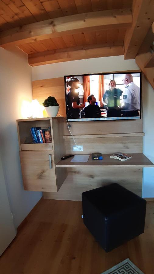 Traumhafte Ferienwohnung Mit Pool Steinen  Exterior photo